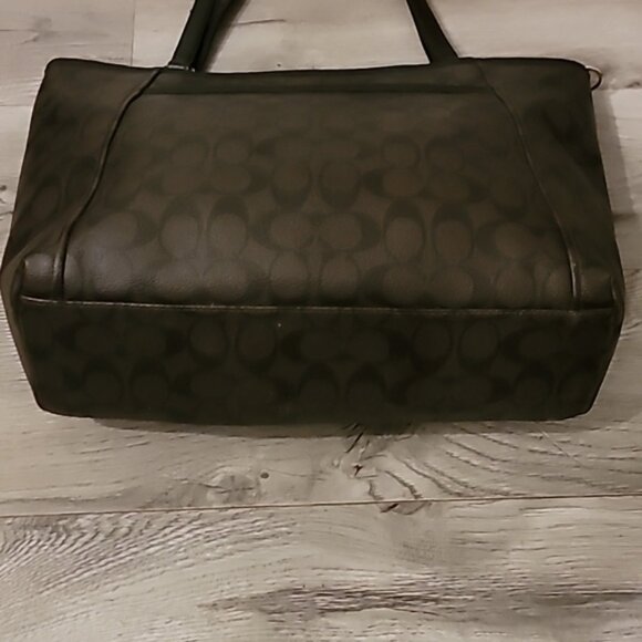 Coach Signature Tote Bag - Picture 5 of 7